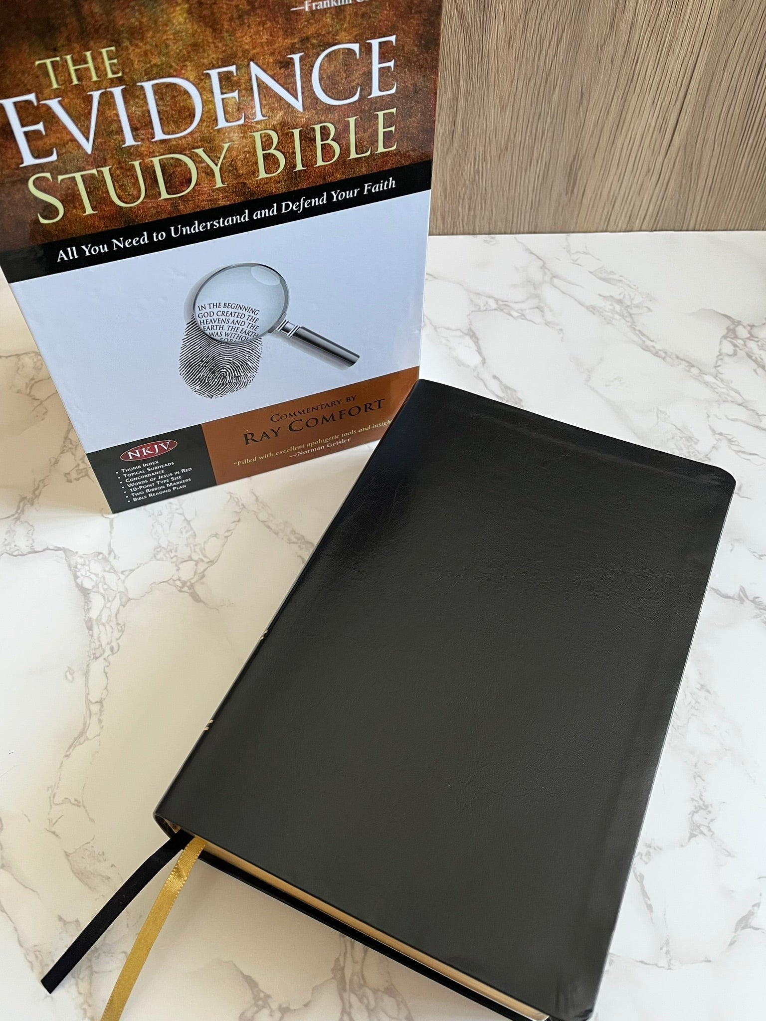 NKJV Evidence Study Bible: Black Recycled Cowhide Leather Bible in a Presentation Box Leather Bound – February 1, 2026 - Faith & Flame - Books and Gifts - Bridge Logos - 9781610369206