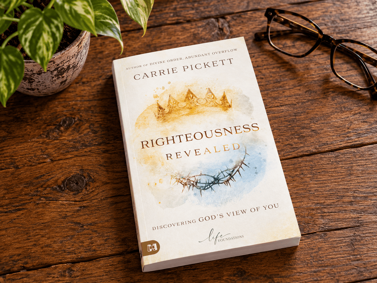 Righteousness Revealed - December 2026 - Faith & Flame - Books and Gifts - Harrison House - 9781667515762