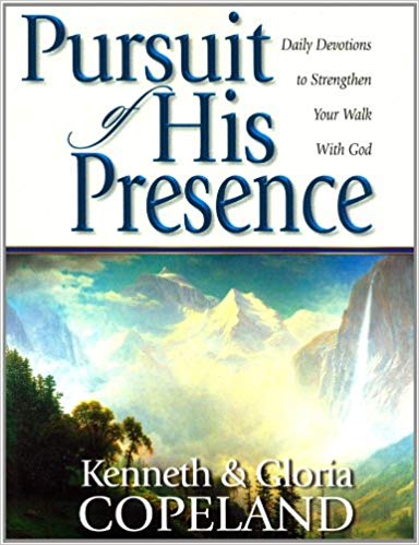 Pursuit of His Presence Devotional - Faith & Flame - Books and Gifts - Harrison House - 9781575624358